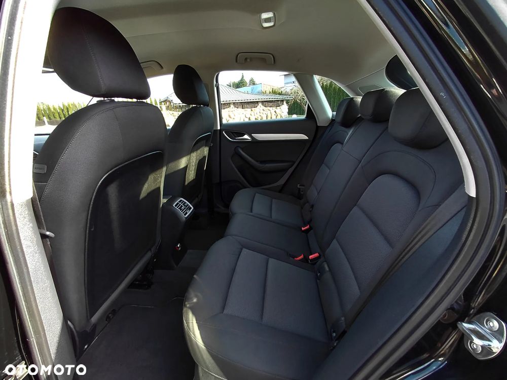 Audi Q3 2.0 TDI Sport S tronic - 24