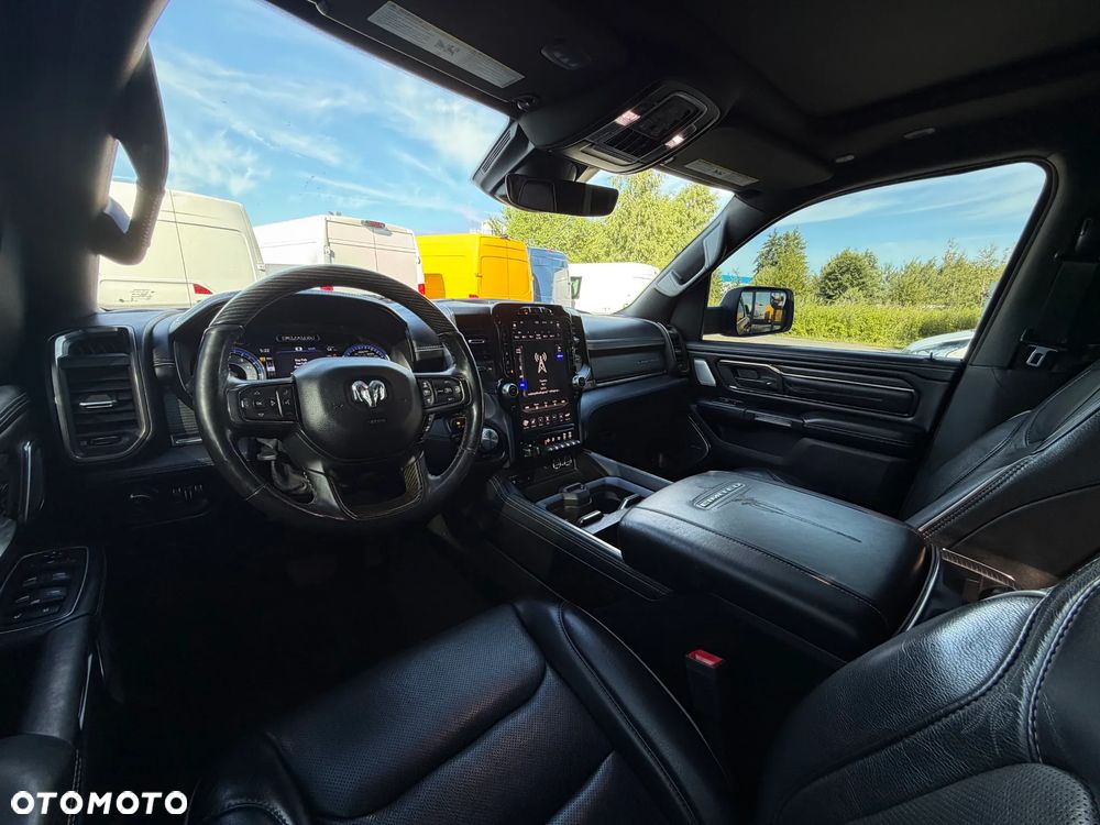 RAM 1500 Crew Cab Longbed Longhorn - 9