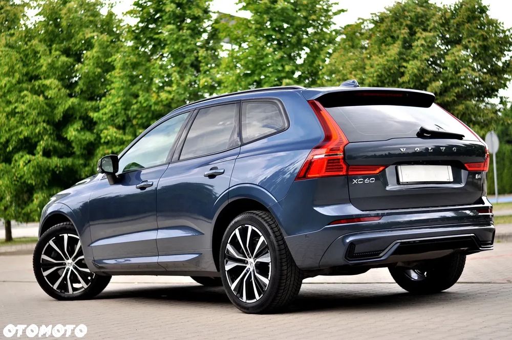 Volvo XC 60 B4 D Geartronic RDesign - 14