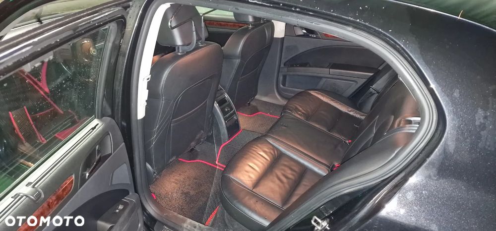 Skoda Superb 2.0 TDI Ambition DSG - 7