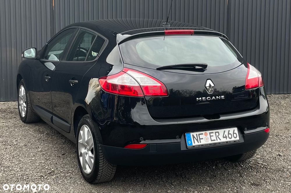 Renault Megane 1.6 16V 100 J'taime - 6