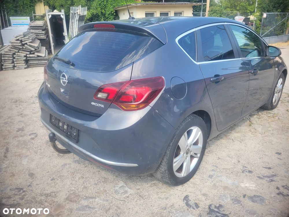 Opel Astra 1.7 CDTI DPF ecoFLEX Start/Stop Exklusiv - 3