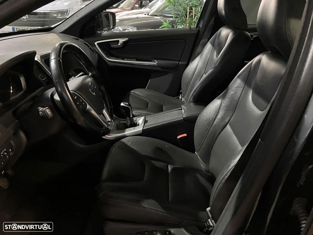 Volvo XC 60 2.0 D4 Summum - 14