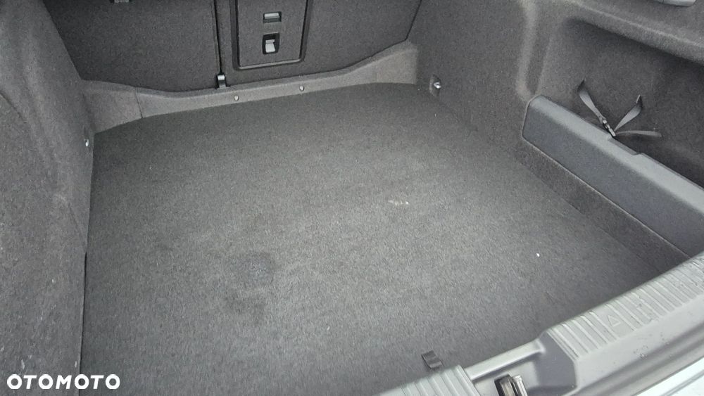 Skoda Superb 2.0 TDI SCR Edition 130 DSG - 19