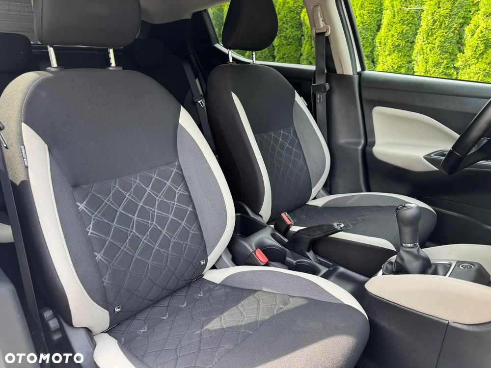 Nissan Micra - 30