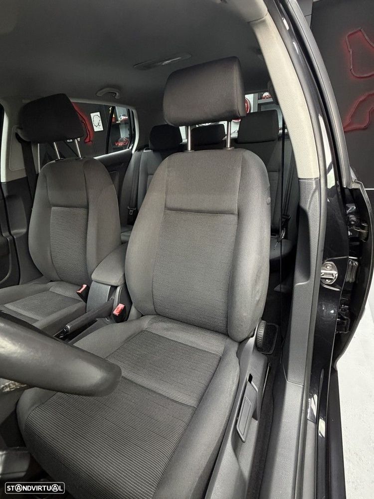 VW Golf 1.4i Trendline - 12