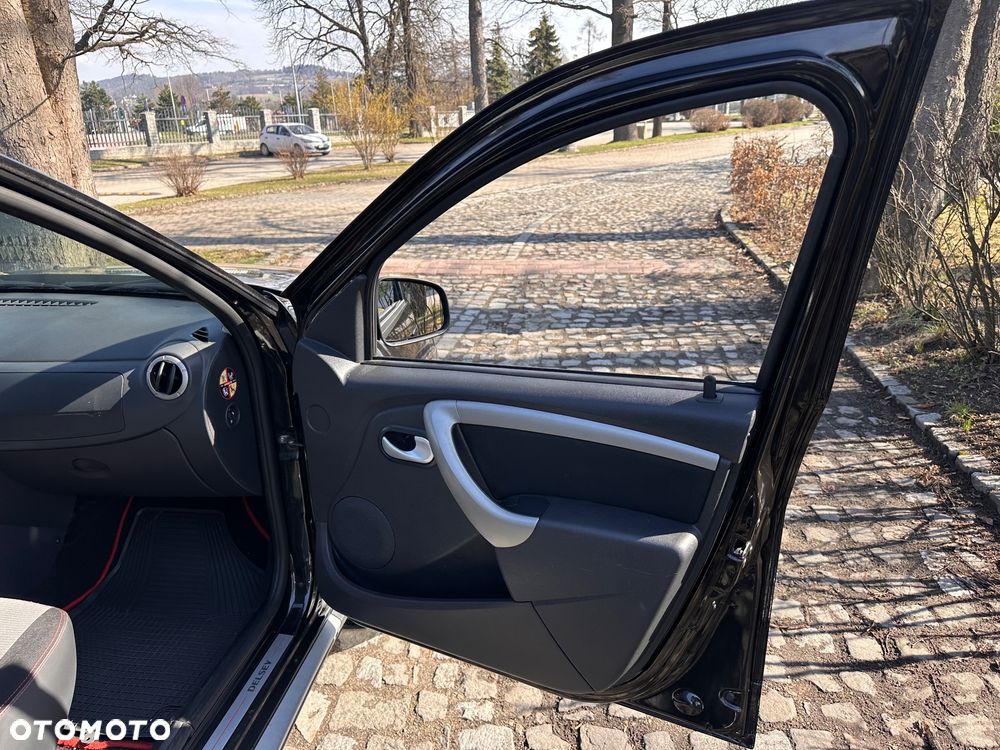 Dacia Duster 1.6 16V 4x2 Delsey - 22