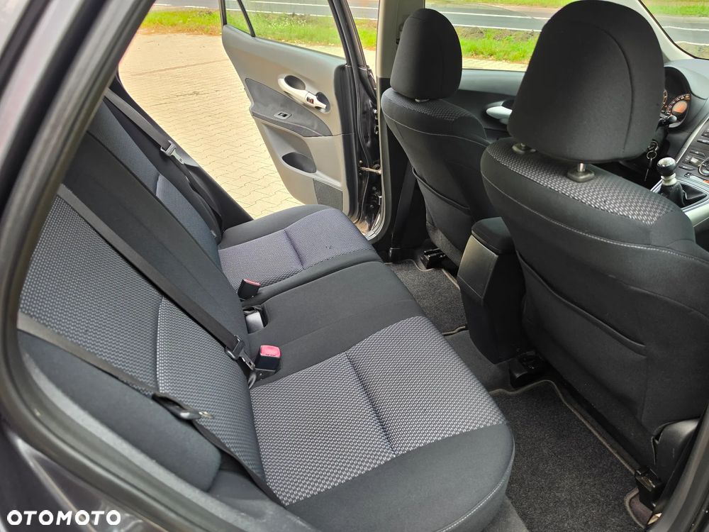 Toyota Auris - 19