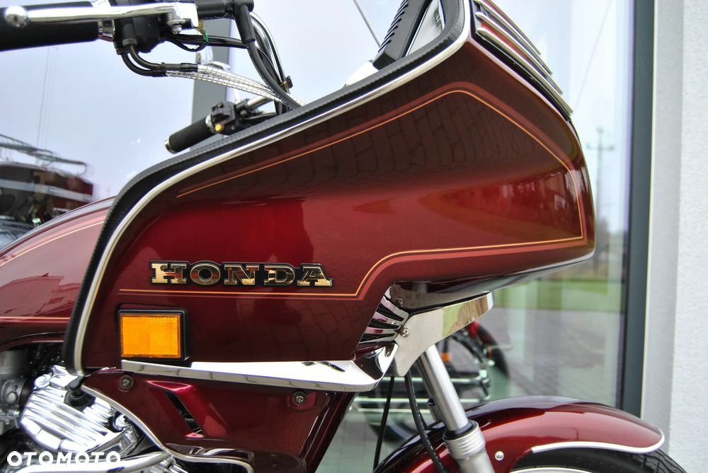 Honda GL - 13