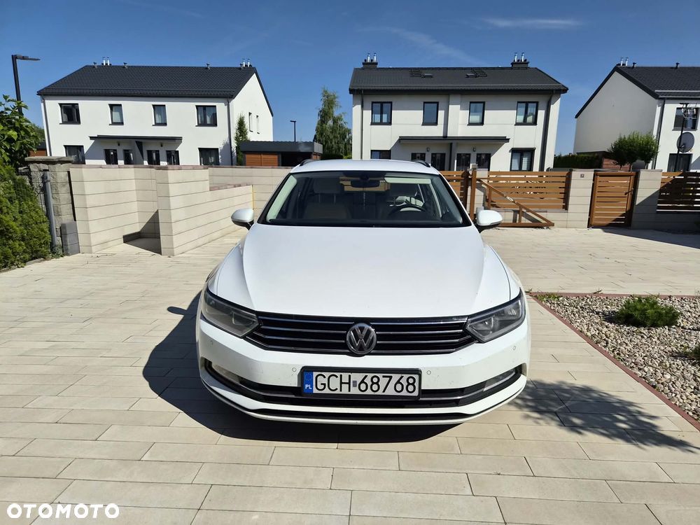 Volkswagen Passat 1.6 TDI BMT Comfortline - 4