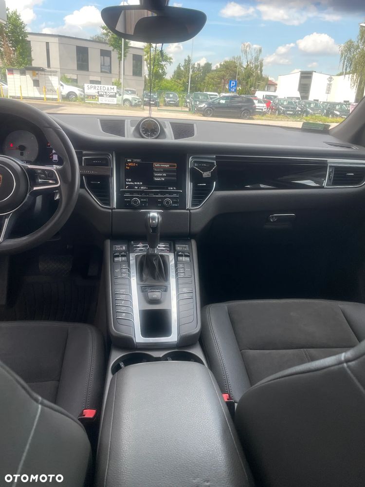 Porsche Macan - 15