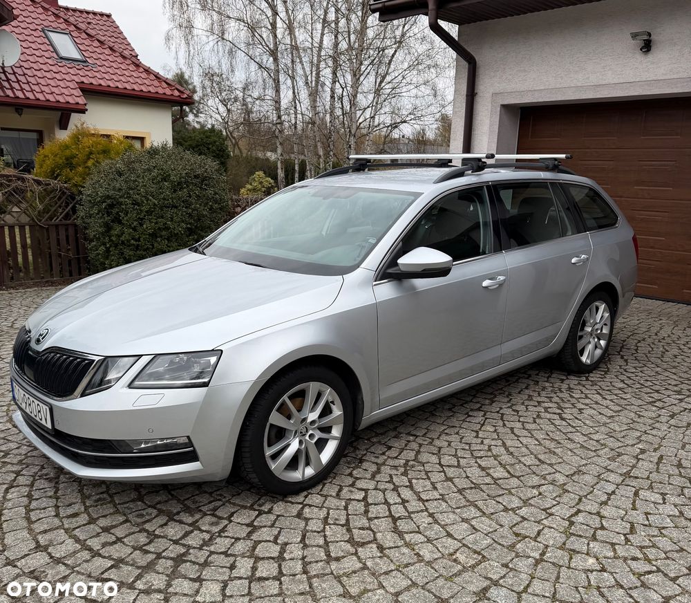 Skoda Octavia 2.0 TDI Style DSG - 1
