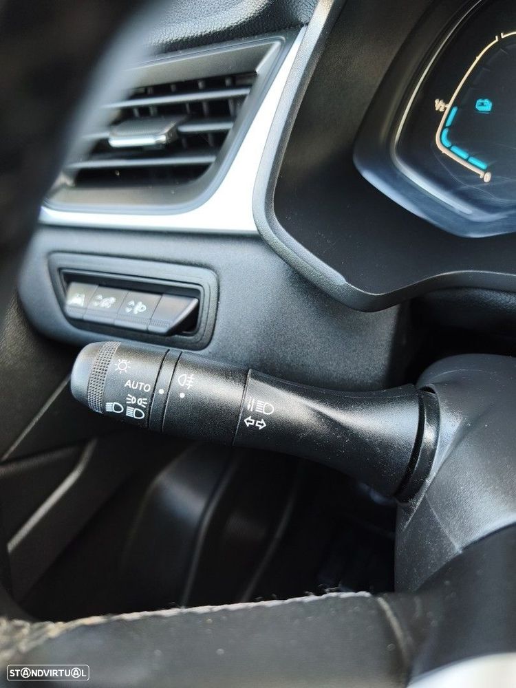 Renault Captur 1.6 E-Tech Full Hybrid Engineered - 27