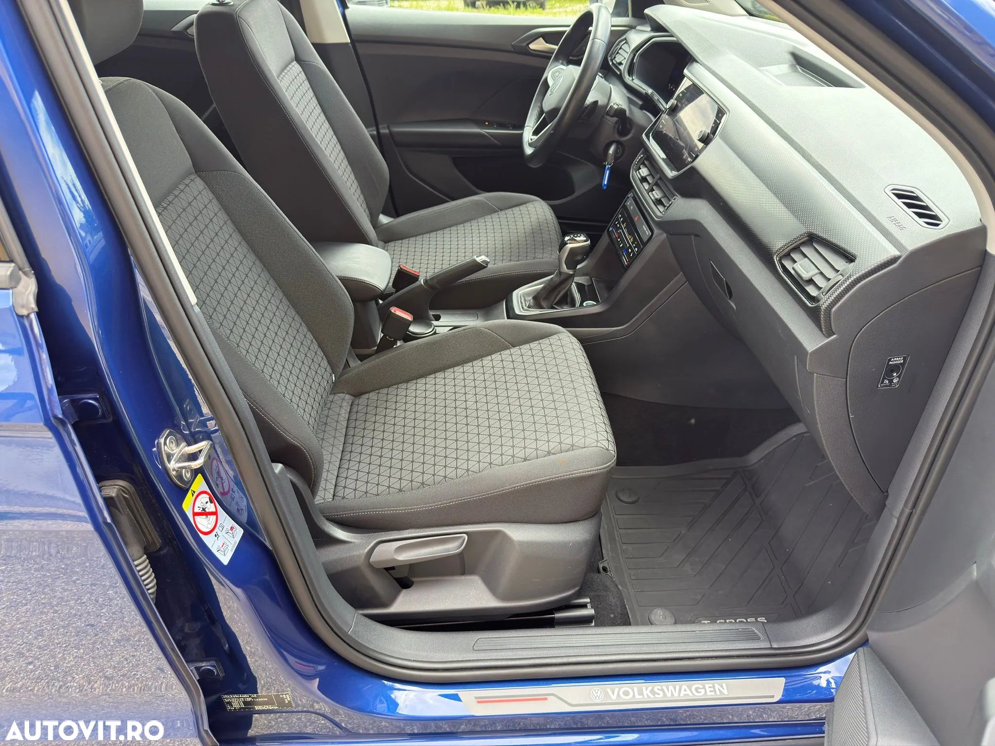 Volkswagen T-Cross 1.0 TSI DSG Style - 16