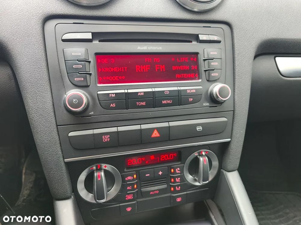 Audi A3 Sportback 1.6 Attraction - 31