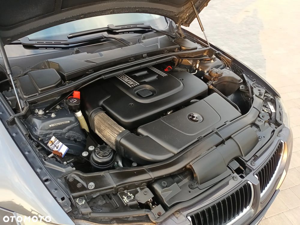 BMW Seria 3 320d - 20