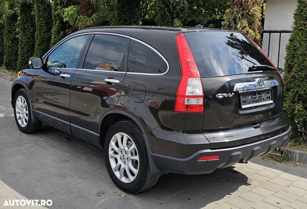Honda CR-V 2.0i-VTEC Automatik Executive 50 Jahre Edition - 4