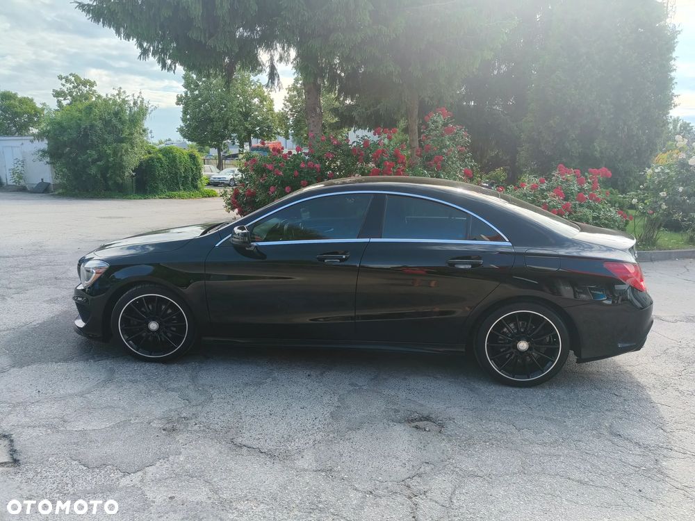 Mercedes-Benz CLA 250 4Matic 7G-DCT AMG Line - 11