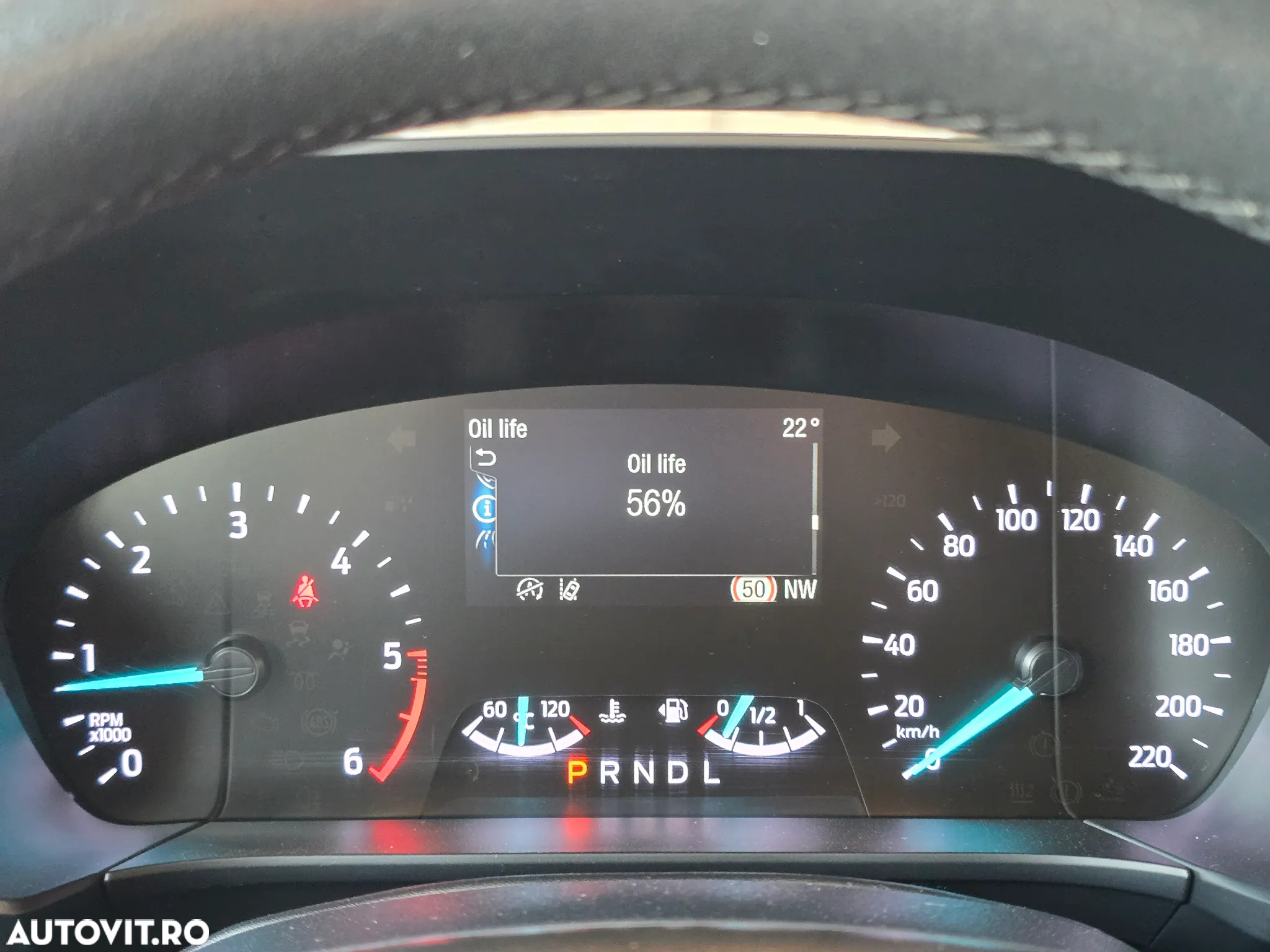 Ford Kuga 1.5 EcoBlue A8 FWD Titanium - 27