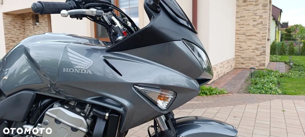 Honda CBF - 30