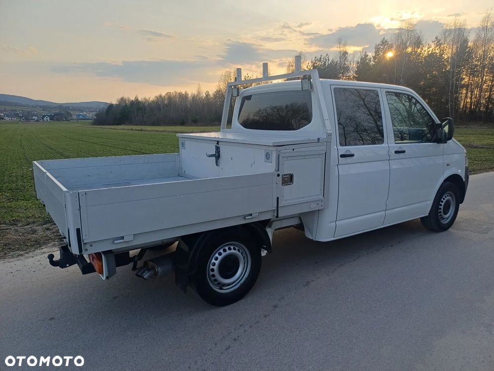 Volkswagen Transporter - 8