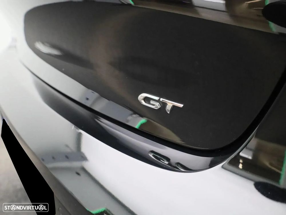 Peugeot e-208 GT - 14