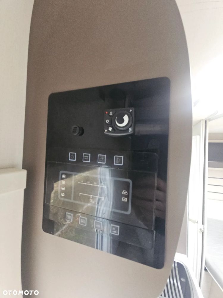 Ford challenger - 32