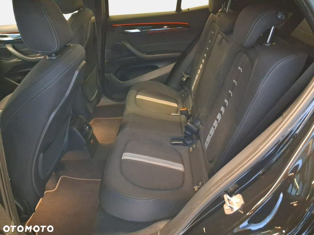 BMW X2 - 12