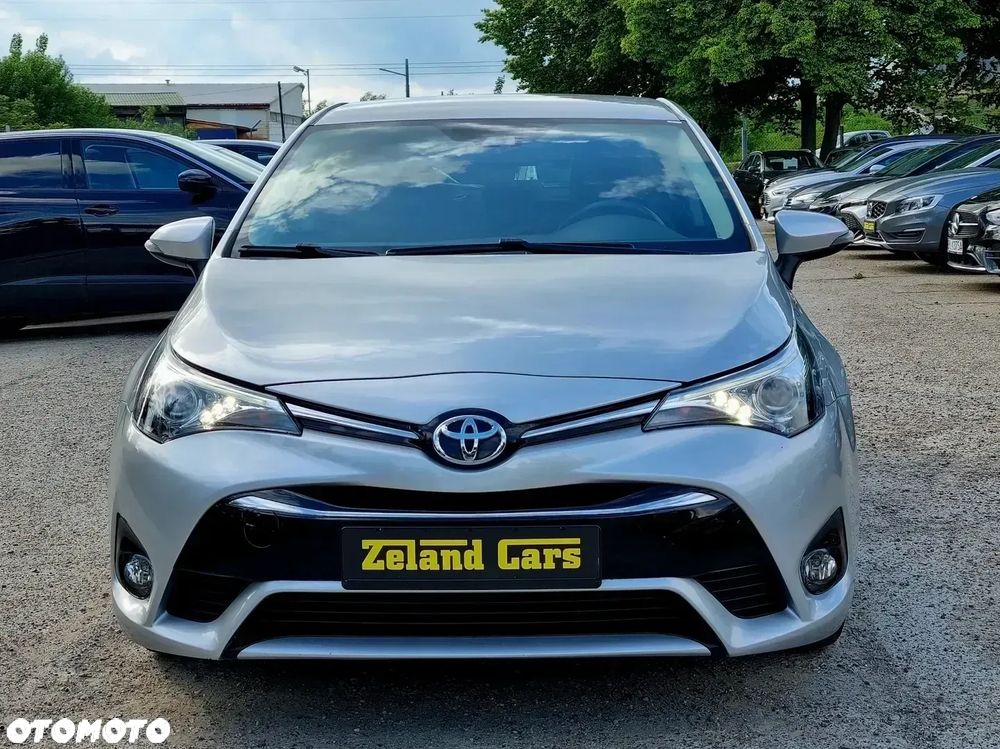 Toyota Avensis 1.8 Prestige - 2