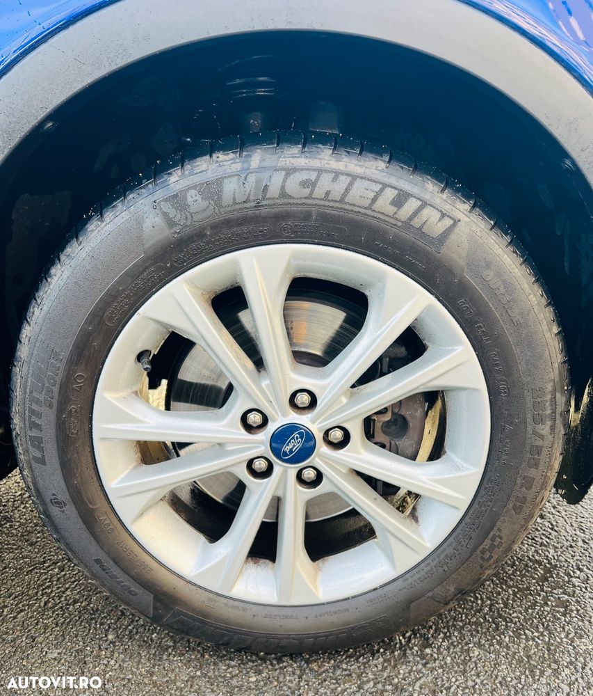 Ford Kuga 1.5 EcoBoost 4WD Titanium - 8