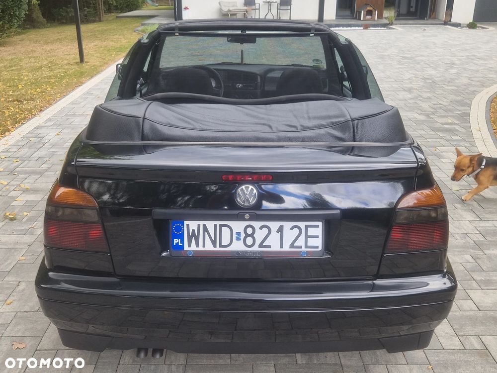 Volkswagen Golf Cabriolet 1.6 - 7