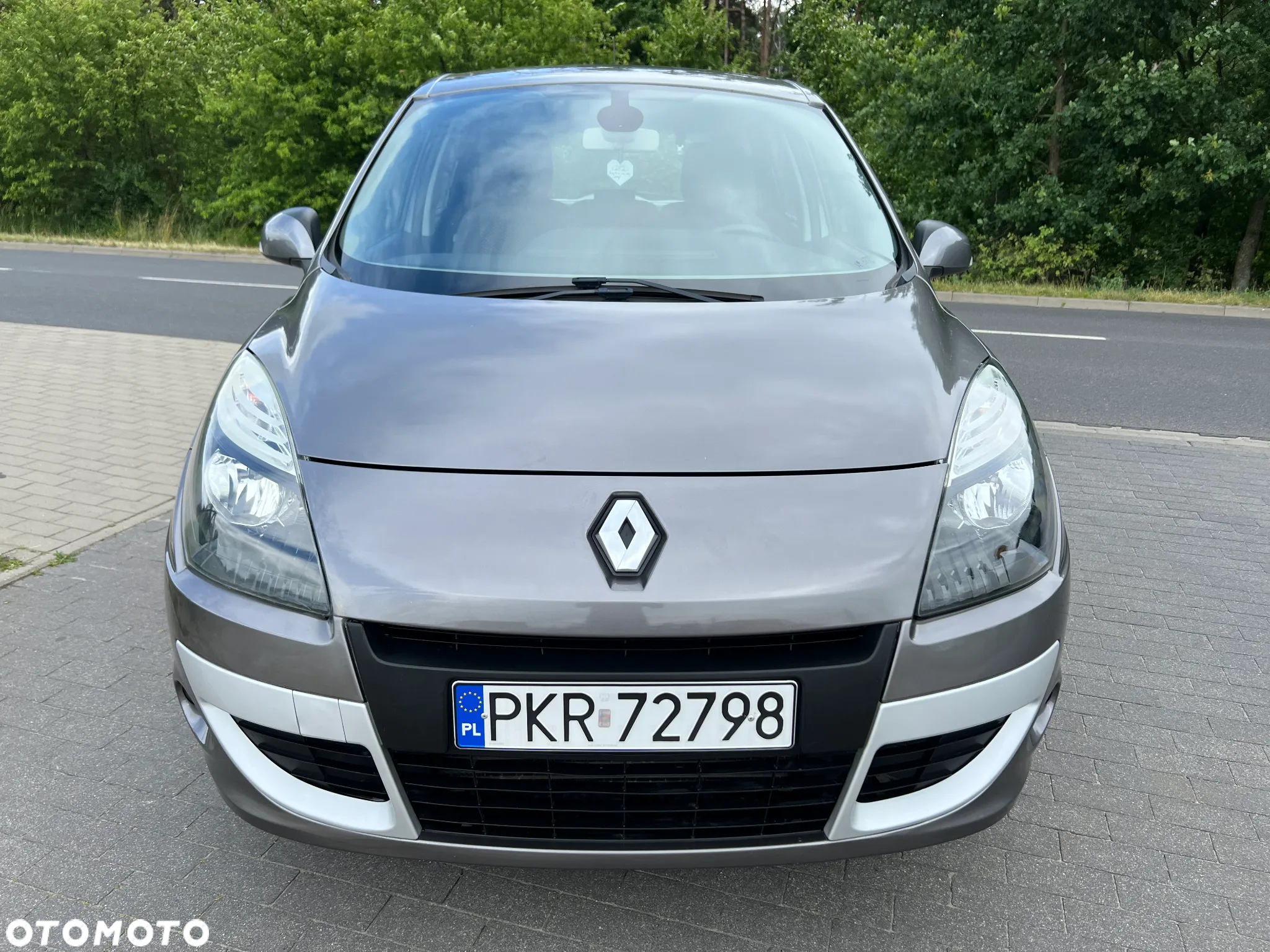 Renault Scenic - 2
