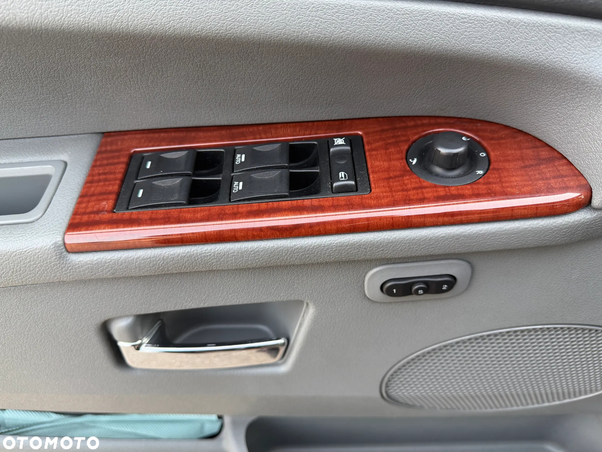Jeep Grand Cherokee 5.7 V8 Limited Executive - 35