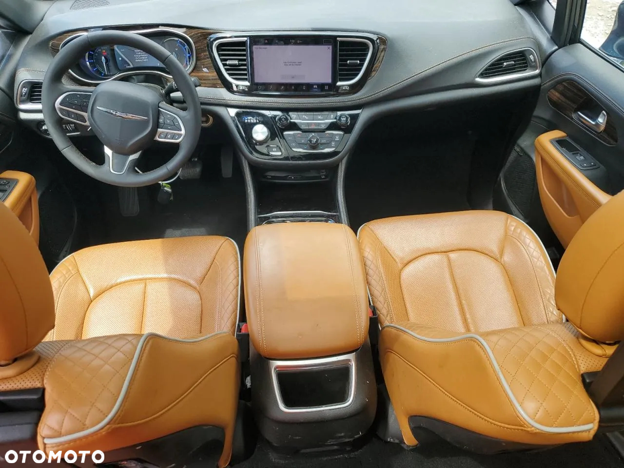 Chrysler Pacifica - 10