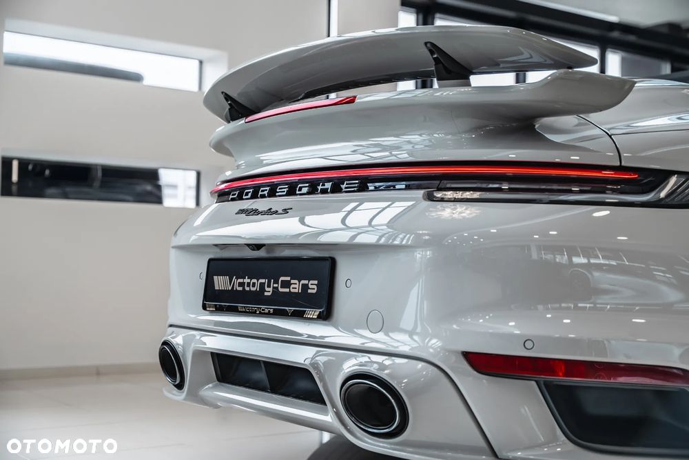 Porsche 911 Turbo S - 20