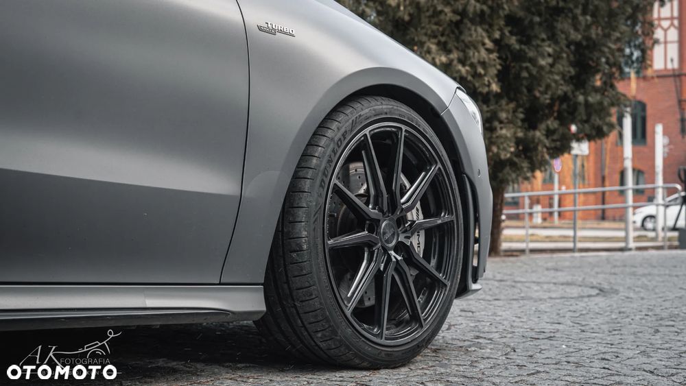 Mercedes-Benz CLA - 9