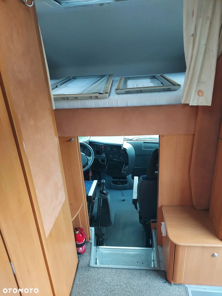 Iveco Phoenix A7200 - 15