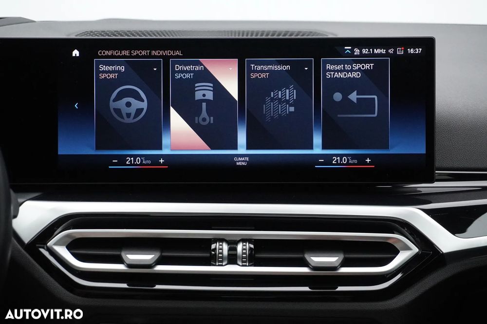 BMW M4 M440i xDrive AT MHEV - 40