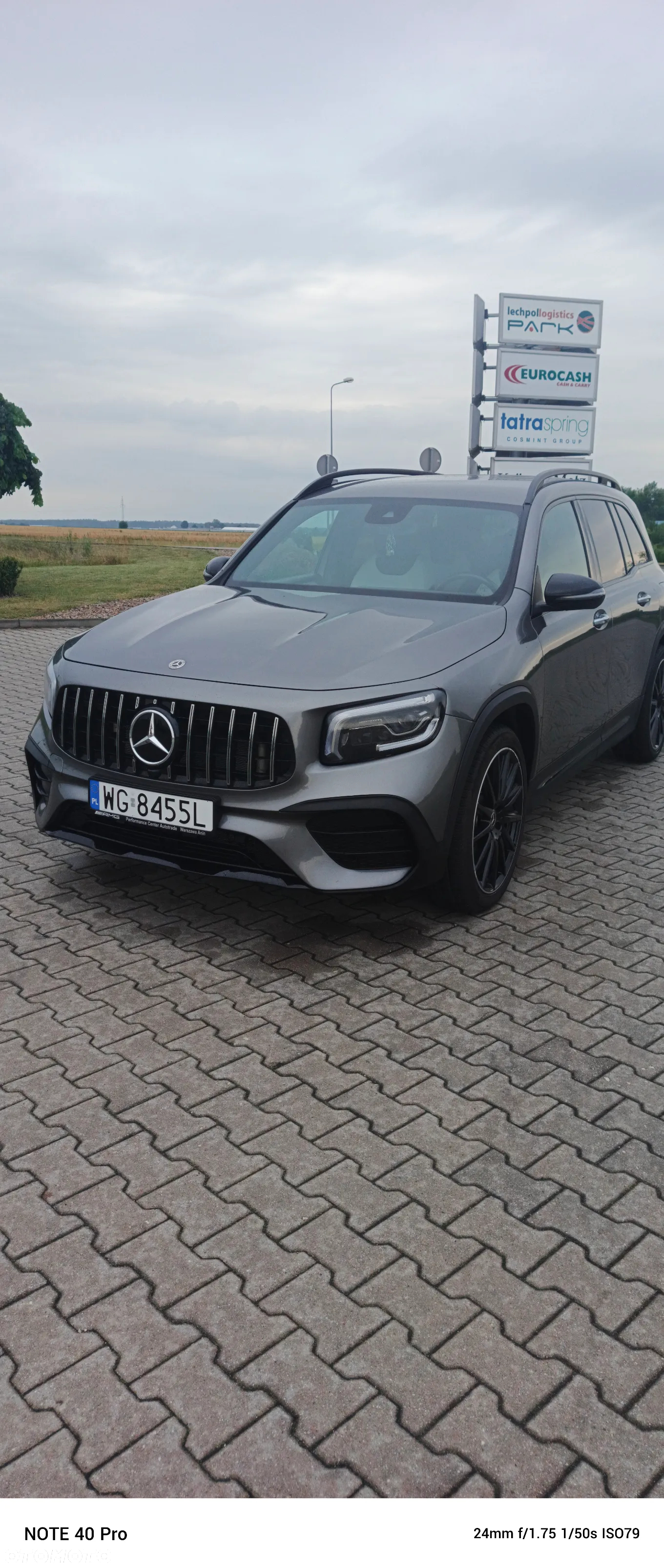 Mercedes-Benz GLB 250 4-Matic AMG Line 8G-DCT - 20