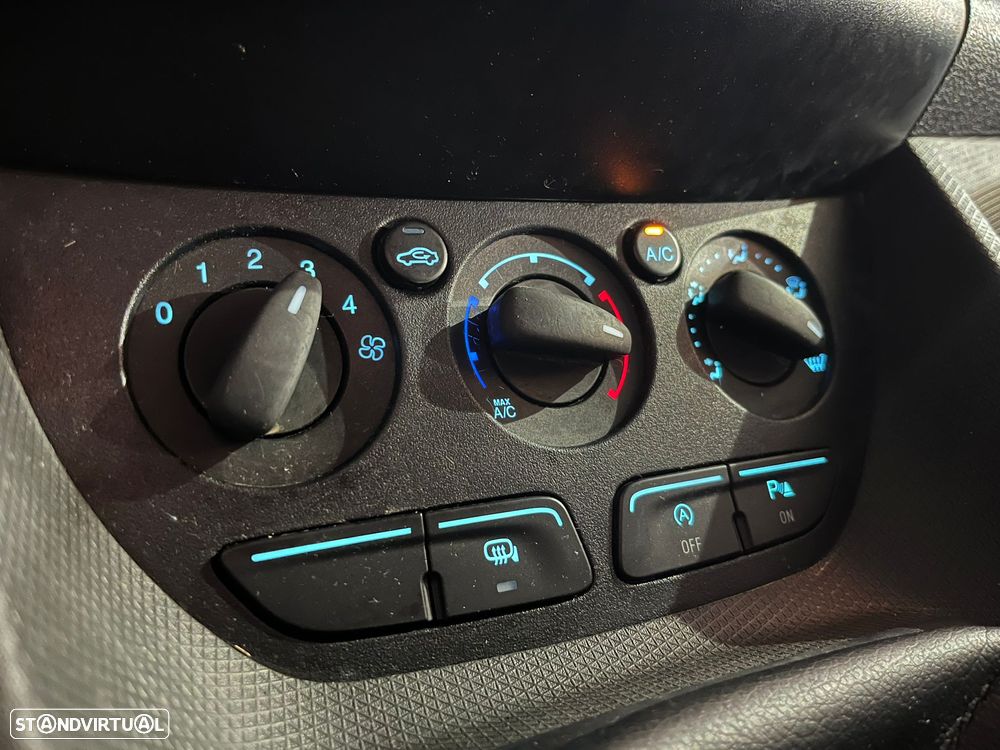 Ford Trânsit Connect Sport 3 Lugares Longa - 17
