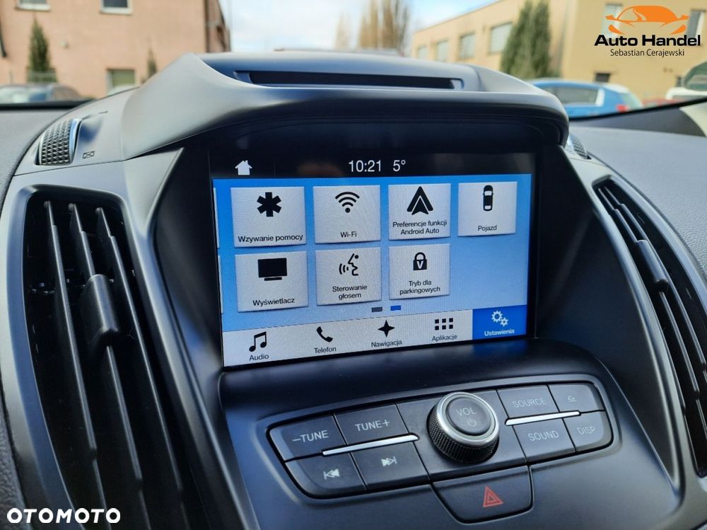 Ford Kuga 1.5 EcoBoost 2x4 Titanium - 29