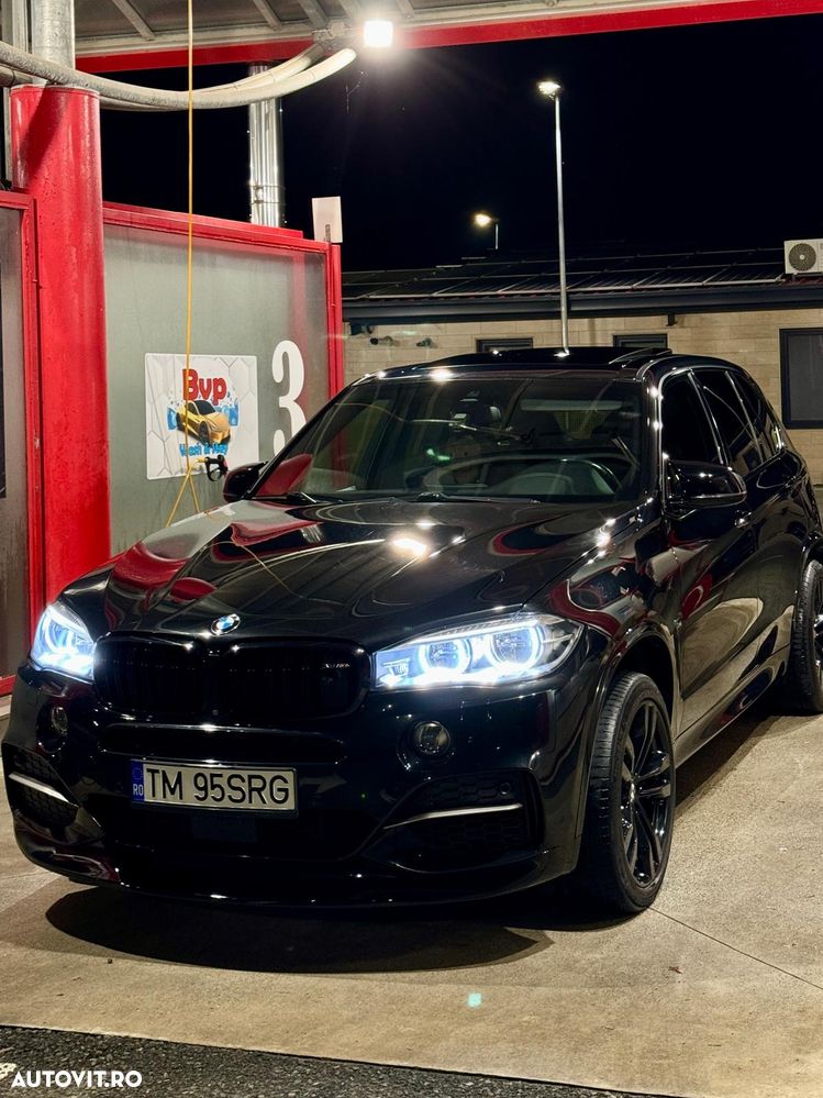 BMW X5 M M50d - 25
