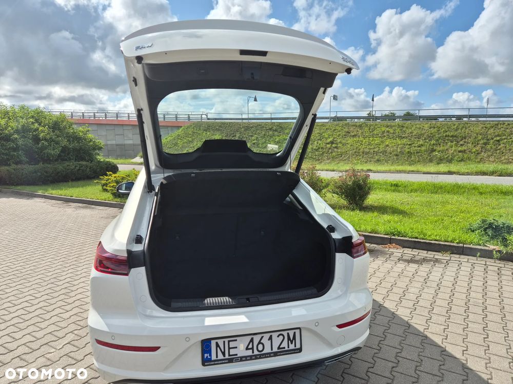 Bestune B70 2.0T Elegance - 4