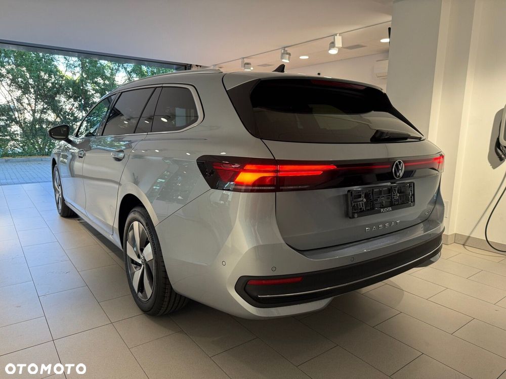 Volkswagen Passat Variant - 6