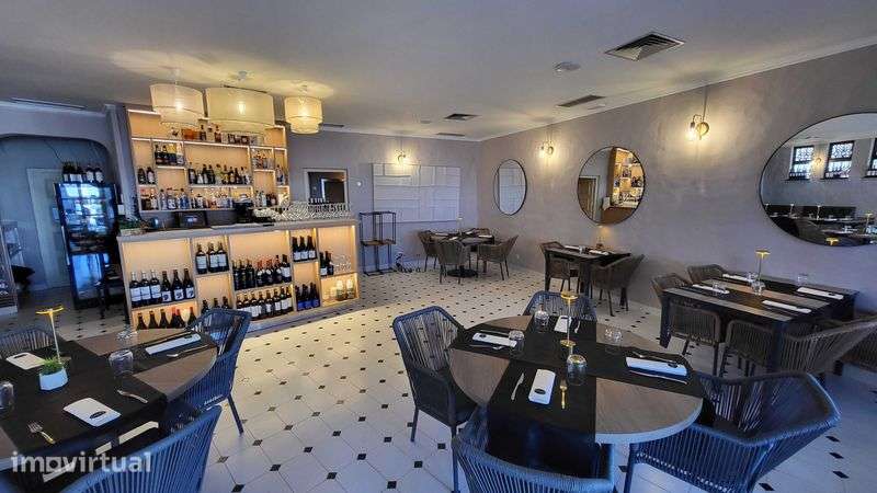 Restaurante Italiano Renovado em Carvoeiro - Grande imagem: 5/9