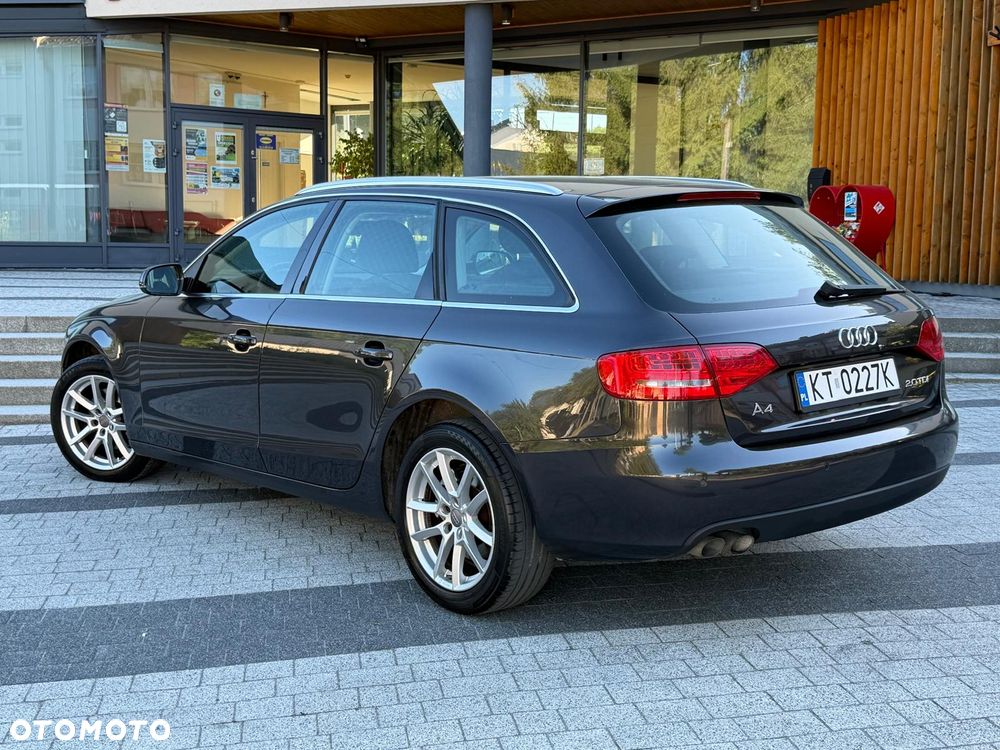 Audi A4 Avant 2.0 TDI DPF Ambition - 4