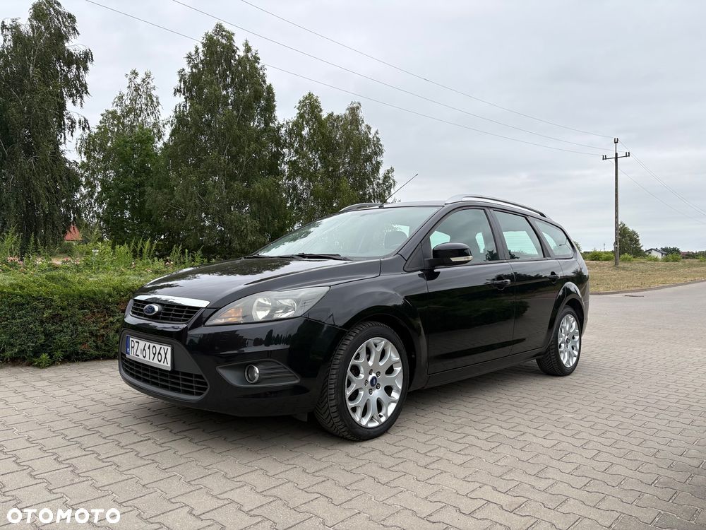 Ford Focus 1.6 Ghia - 1
