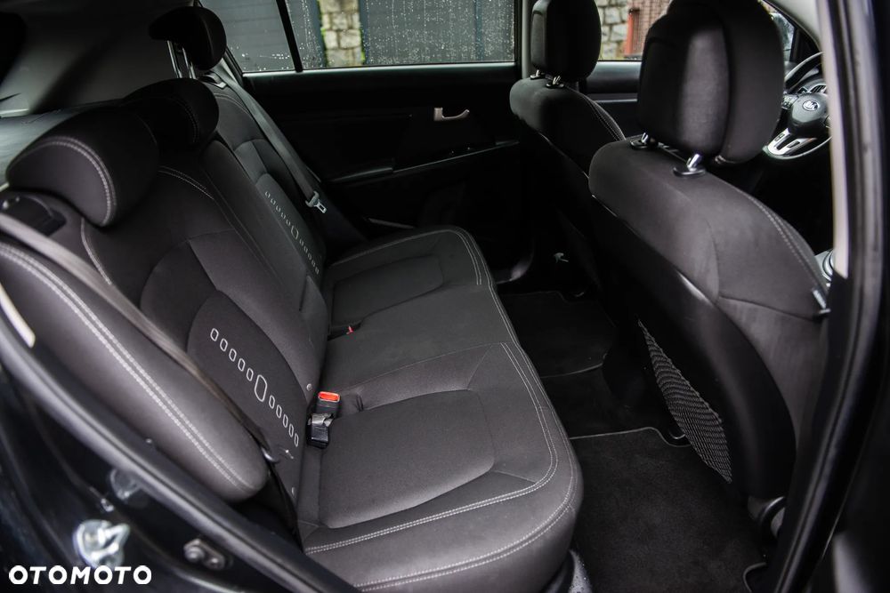 Kia Sportage 1.6 GDI 2WD Dream-Team Edition - 26