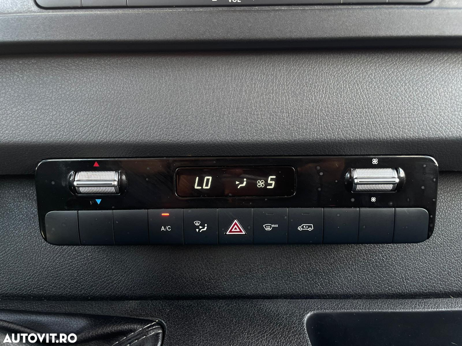 Mercedes-Benz Sprinter 4x4 DOKA - 27