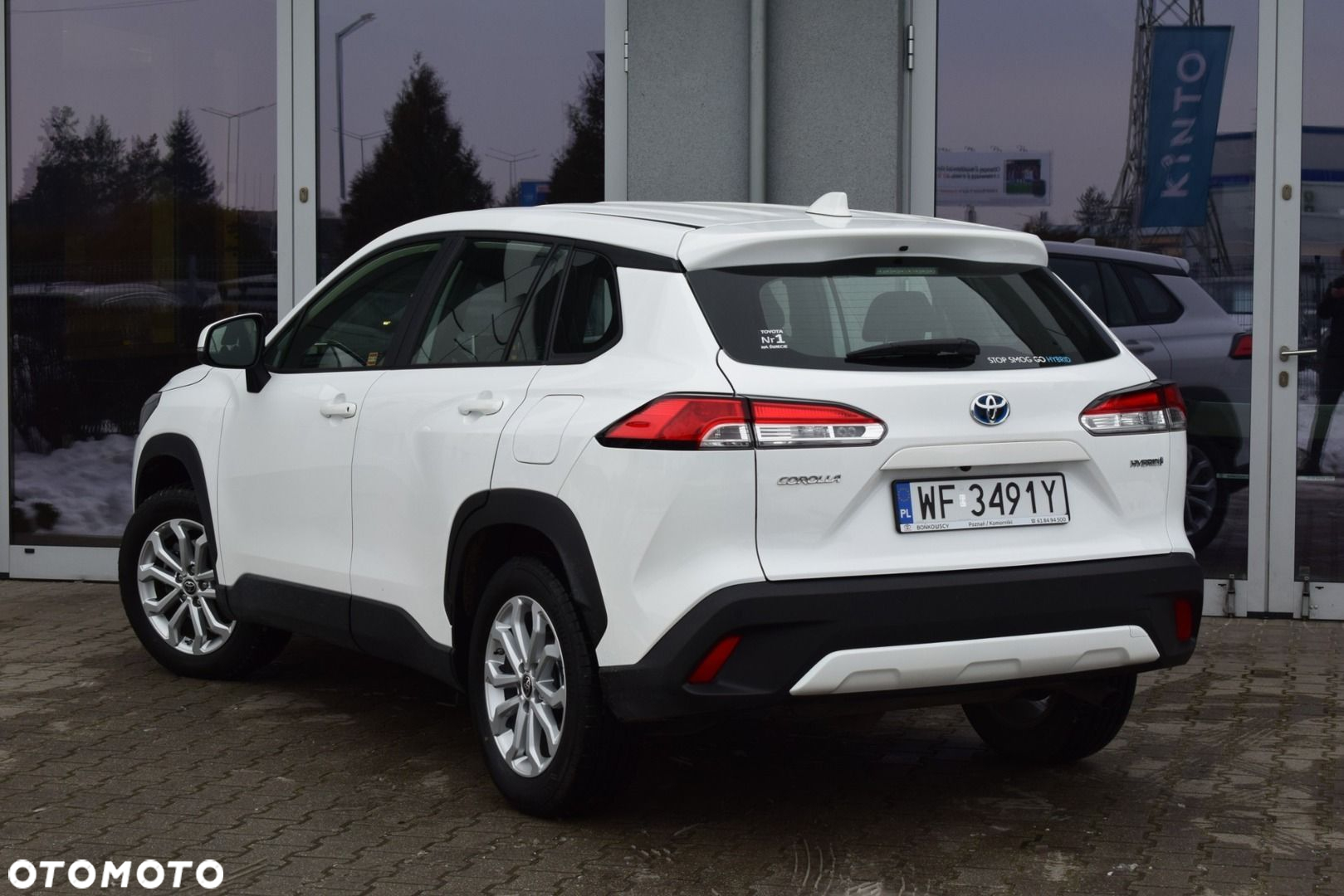 Toyota Corolla Cross 2.0 Hybrid Comfort - 3